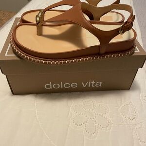 Dolce Vita Stefan Women's Sandals in Saddle Sz 8